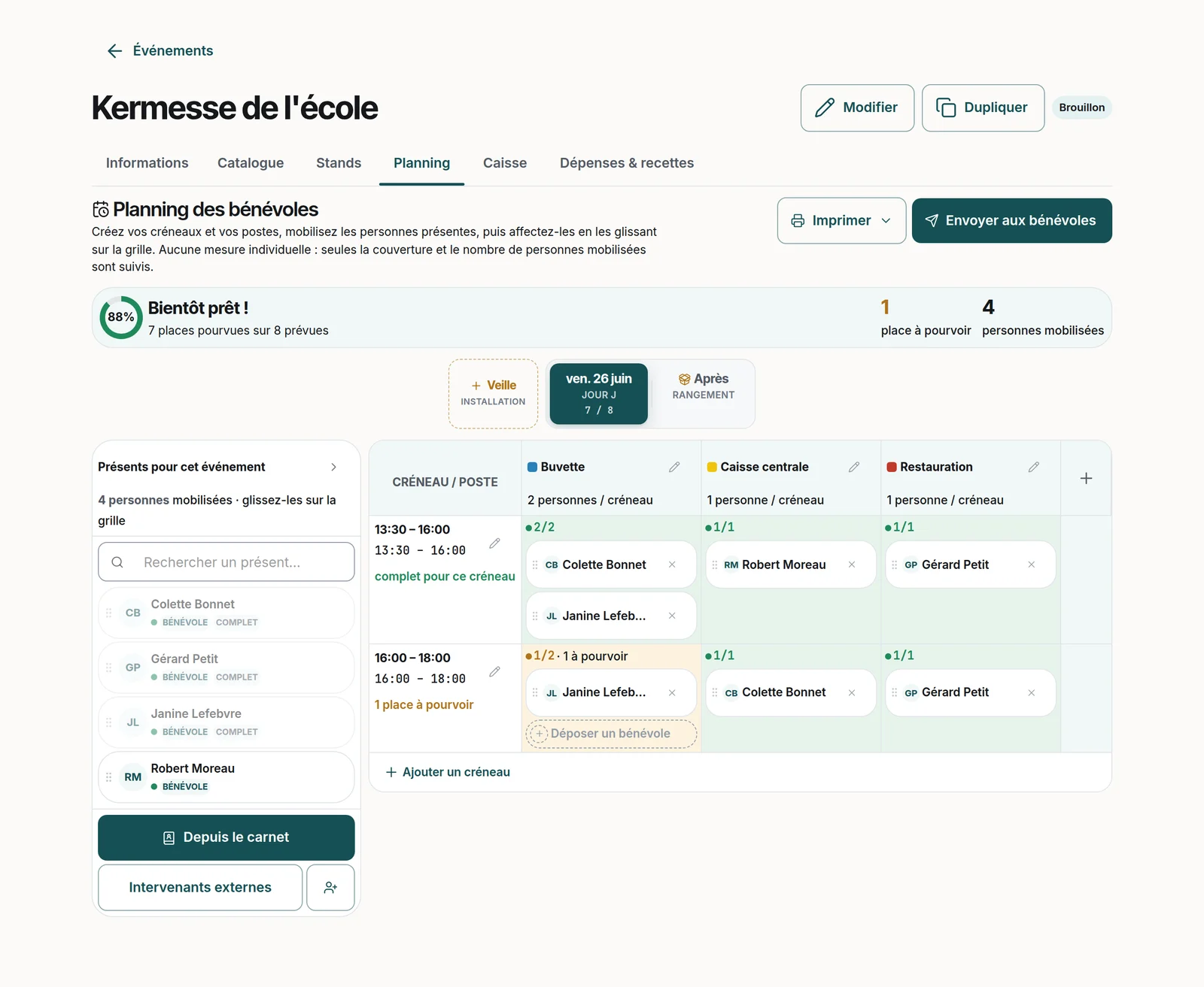 Planning des bénévoles : créneaux, postes et affectations